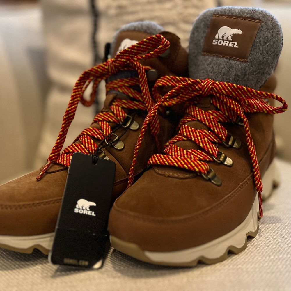 Sorel kinetic conquest boot